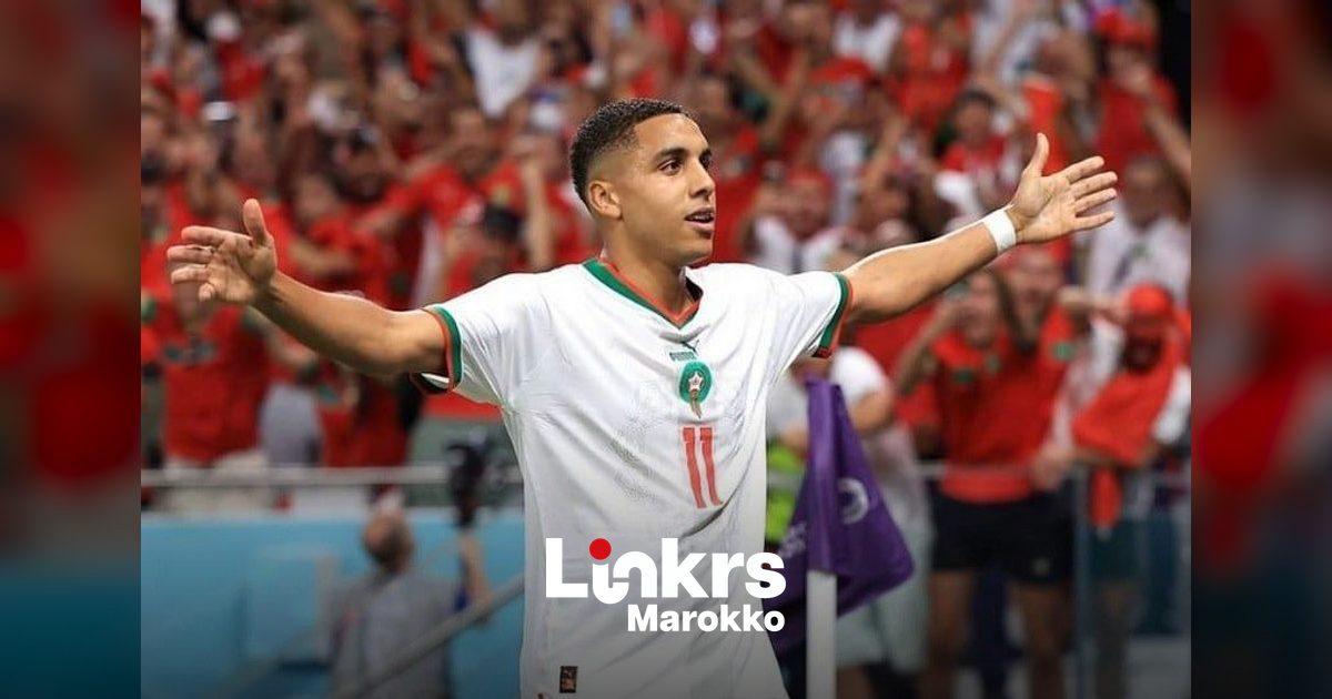 Marokkaanse voetballer in actie tijdens een wedstrijd
