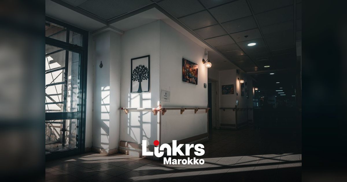Ingang van een ziekenhuis voor geestelijke gezondheidszorg in Marokko