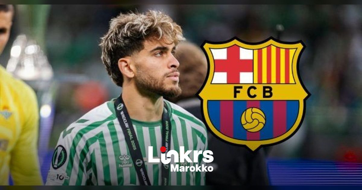 Marokkaanse voetballer Abdessamad Ezzalzouli in actie