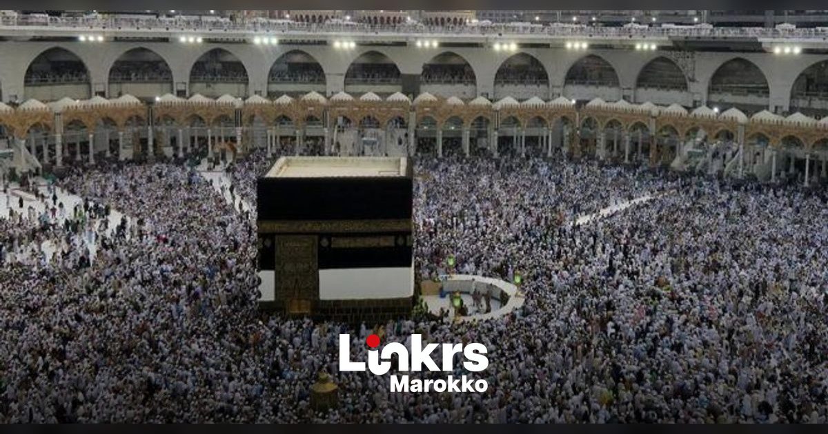 Pelgrims tijdens de Hajj bij de Kaäba in Mekka