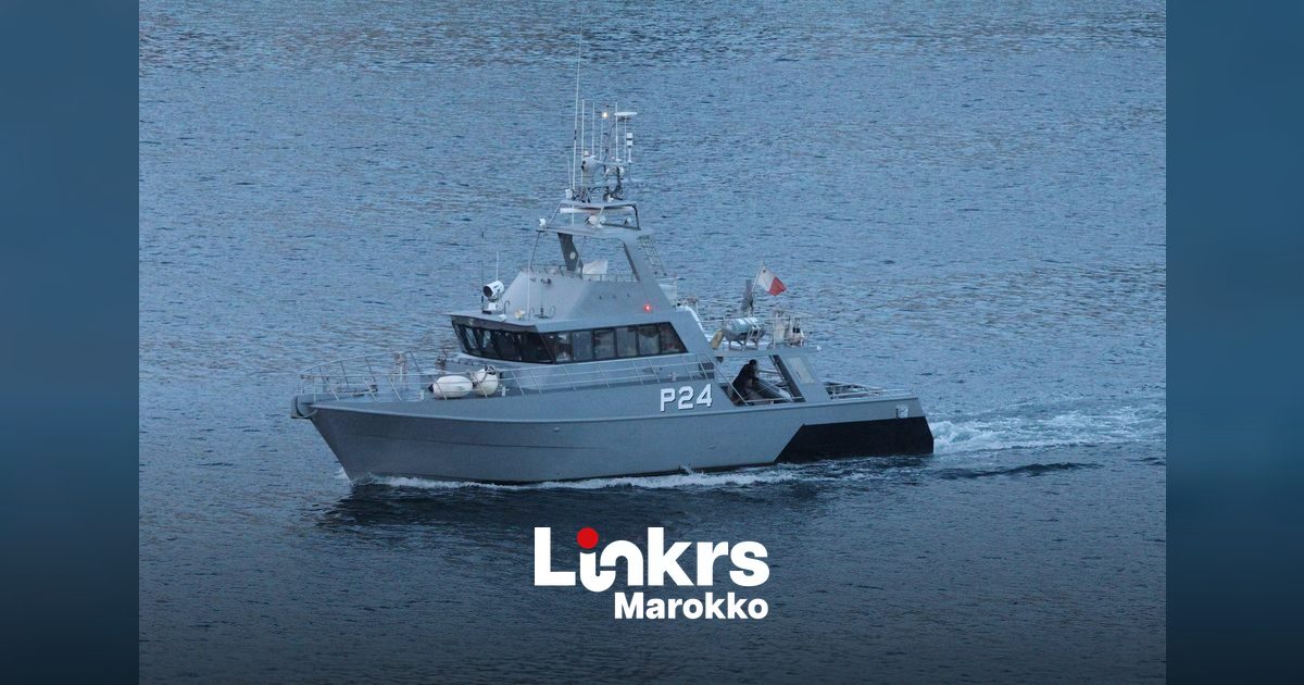 Patrouilleboot van de Marokkaanse kustwacht op de Atlantische Oceaan