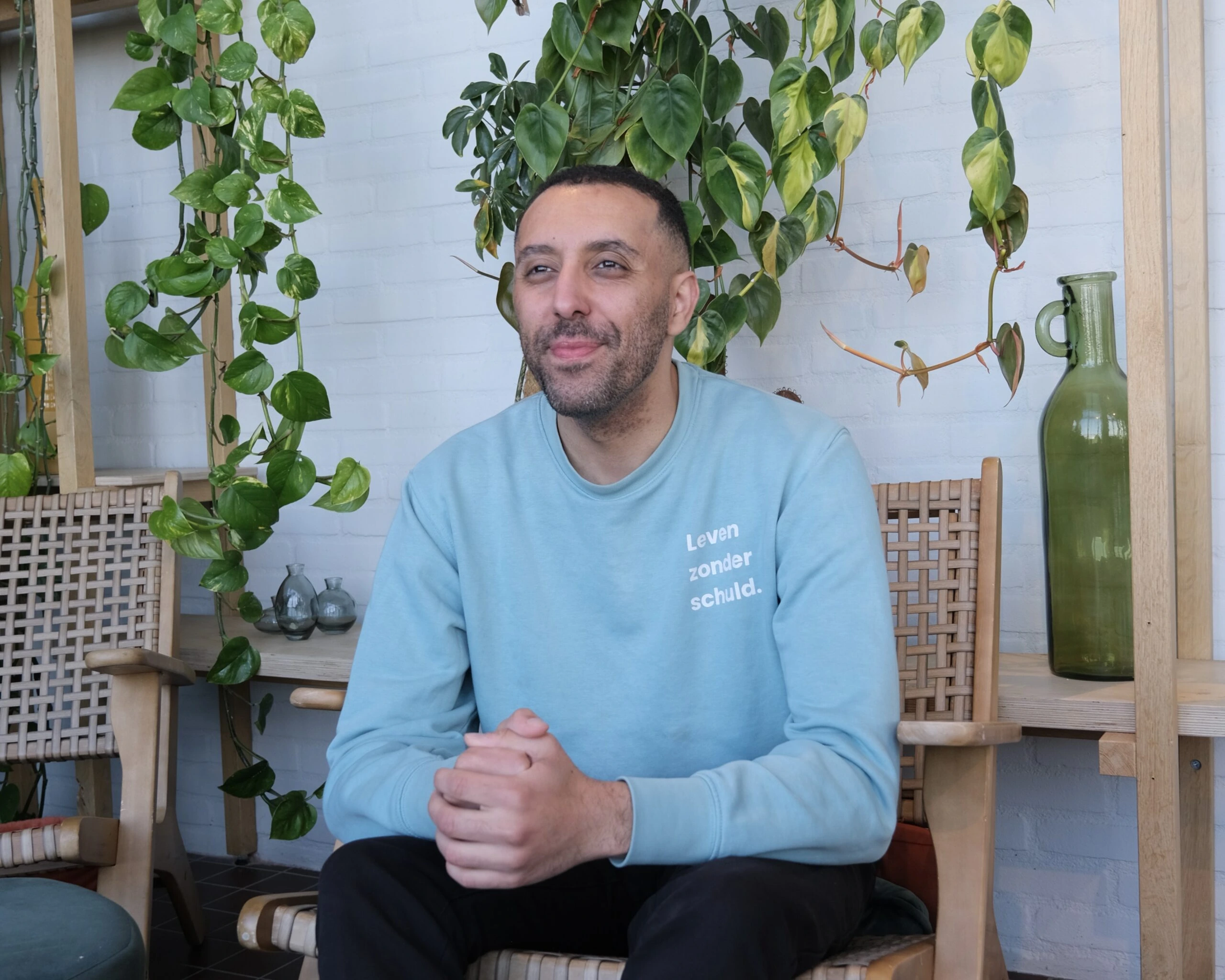 Jamal Oulel strijdt tegen jeugdschulden: “Het systeem werkt jongeren tegen”
