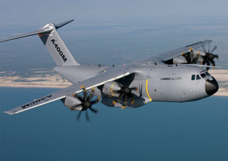 Spanje voert militaire testlanding uit in Melilla met A400M transportvliegtuig