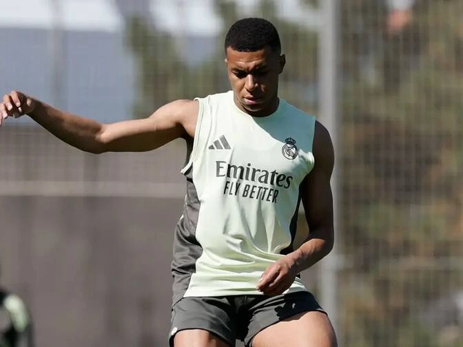 Mbappé kiest voor Marokkaanse teamarts bij herstel van blessure