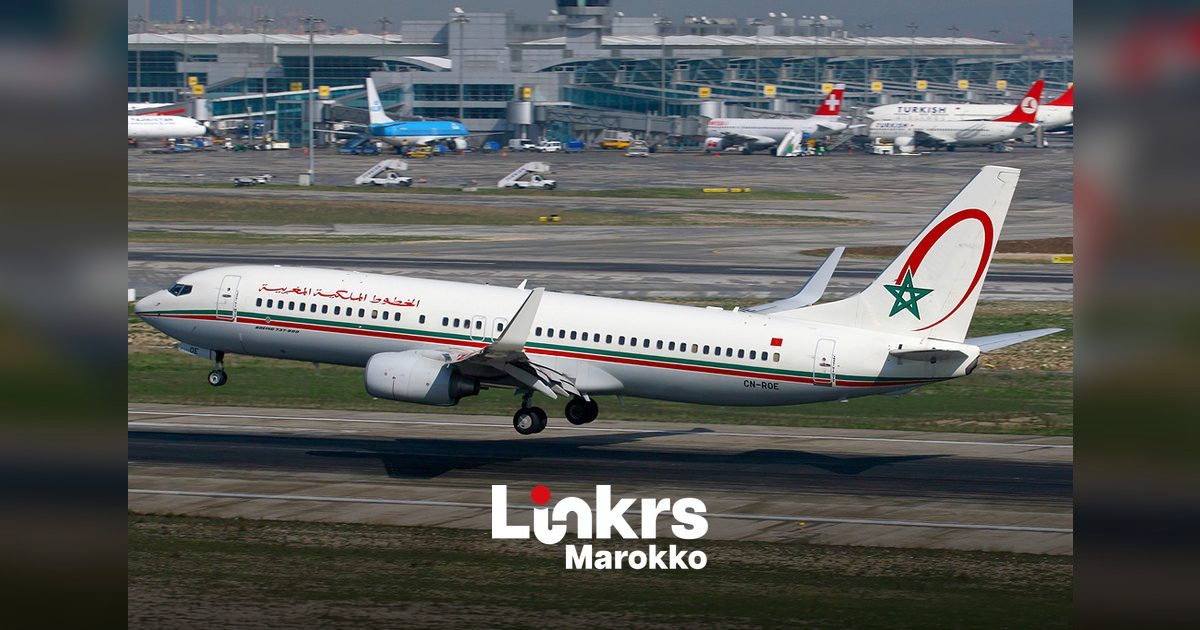 Vliegtuig van Royal Air Maroc op de landingsbaan